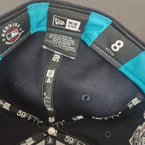 New York Yankees Polarlights New Era x 59Fifty Fitted Hat (Size 8) - NWT - Picture 9 of 9